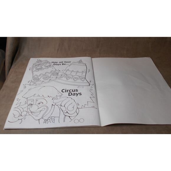 Feld Ent 1997 Ringling Brothers & Barnum & Bailey Circus Jumbo Coloring Book - Picture 10 of 12